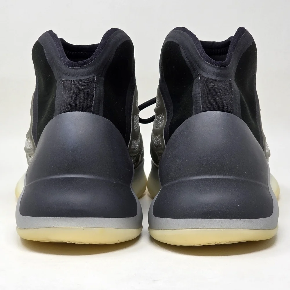 Adidas Yeezy YZY Quantum QNTM Barium Sneakers H68771 Men's Size 10 Pre-owned